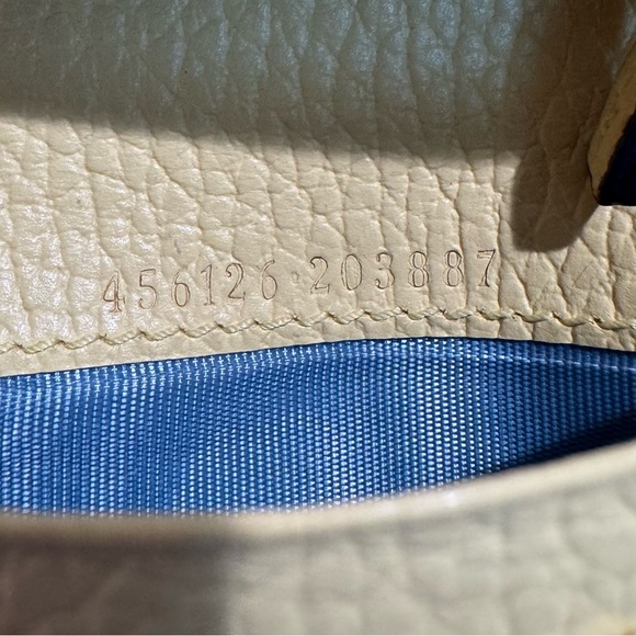 SOLD‼️GUCCI Limited Edition GG Marmont Bifold Wallet RARE - Picture 5 of 17